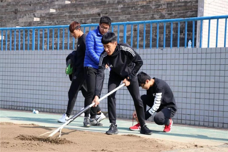 833体育安全通道图片